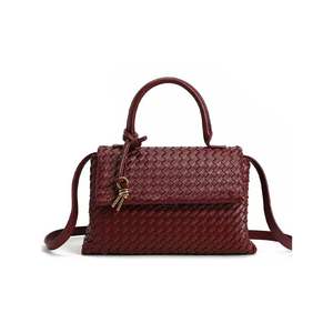 กระเป๋าสะพายข้างผู้หญิงแบบพกพา คุณภาพสูง แฟชั่น สวยหรู ทำด้วยมือ วัสดุ PU นุ่ม ถักเปีย พร้อมซิปปิด - Product Image 5