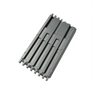Radiatore per Circuiti Integrati Personalizzato a Basso Costo, Realizzato con Parti in Pressofusione di Alluminio - Product Image 1