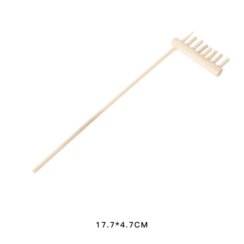 Râteau droit à huit dents