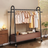 Porte-manteau simple sur pied, mobile, pour intérieur, chambre, rangement de vêtements domestique