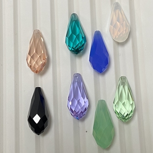 Perles en verre demi-trou 8,5x18,5 mm, couleurs goutte <span class=keywords><strong>d</strong></span>'<span class=keywords><strong>eau</strong></span>, taille briolette, facettées, cristal de verre - Product Image 3