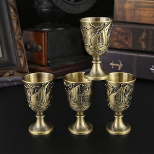 Juego de Botellas de Vino de Metal Vintage con Copas para Vino Blanco, Estilo Europeo Creativo, para Uso Doméstico, Venta al por Mayor - Product Image 3