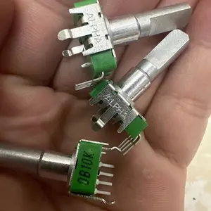 Potentiometer 4 Pin 0b 10K Geïntegreerde Schakeling Nieuwe En Originele Ic Chip Elektronische Component