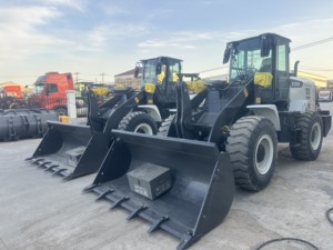 Cargadora de Ruedas de 3 Toneladas de Marca China de Primera Calidad, XC938, Cargadora Frontal con Accesorios Opcionales en Venta - Product Image 6