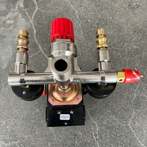 Vanne de régulation de pression pour compresseur d'air Fbang avec manomètre et interrupteur pour usage industriel - Product Image 5