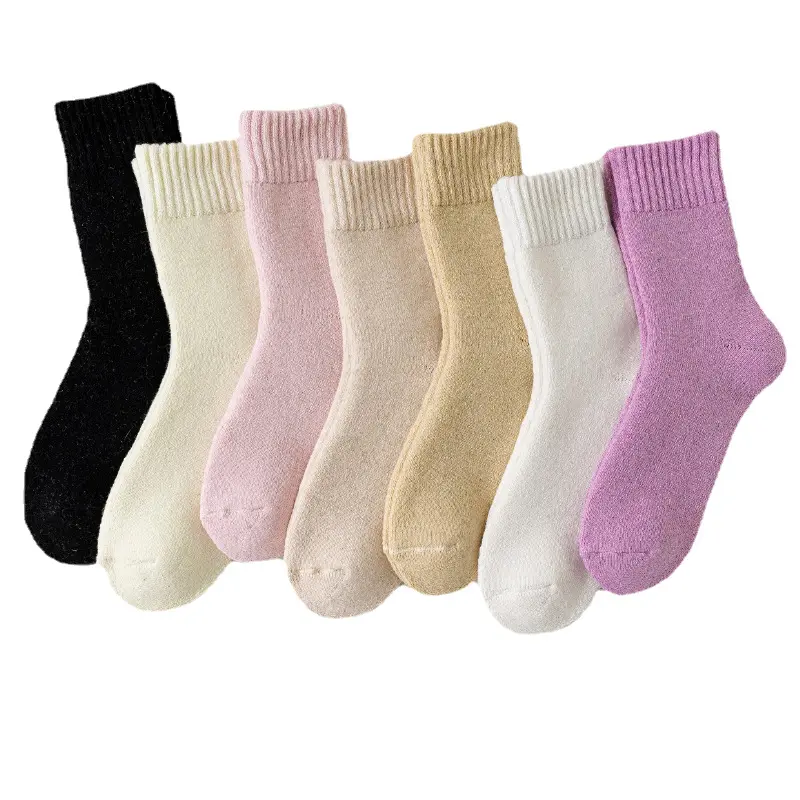 wholesale High quality Wool socks Aesthetic Crew Women Cozy Knitted Custom Winter Warm Thick Hiking Wool socks