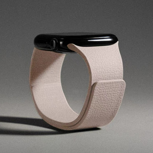 สายรัดข้อมือซิลิโคนแบบแม่เหล็กสำหรับ Apple Watch 38 มม. 45 มม. 44 มม. 41 มม. 49 มม. 46 มม.  ที่เหมาะกับผิวและเหมาะสำหรับเล่นกีฬา - Product Image 3