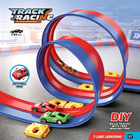 Circuit de course flexible en PE de 5 m, ensemble de jeu de course DIY avec 4 voitures de couleurs aléatoires, jouet éducatif de piste de vitesse pour enfants