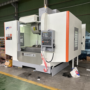 Centro di Lavorazione Verticale VMC1270 con Sistema Fanuc Volis e Mandrino Opzionale Royal in Vendita - Product Image 3