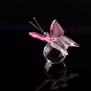 Fermacarte di figurine di farfalle volanti di ornamenti di cristallo variopinti all'ingrosso per bomboniere e ornamenti per la casa - Product Image 3