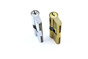 Cilindro per Serratura a Mortasa in Ferro LCKLUX Personalizzato da 60mm e 70mm con 3 Chiavi per Porte in Legno - Product Image 4