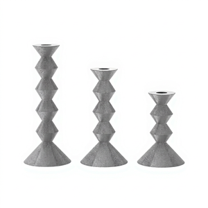 Support de bougie en fer fait main de qualité supérieure, artisanat Unicorn, durable, décoratif, support de bougie de luxe, décoration intérieure moderne pour la maison - Product Image 1