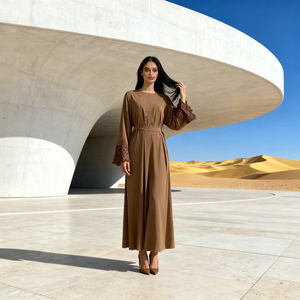 Abaya longue élégante en dentelle polyester de qualité supérieure pour femmes musulmanes, robe de cérémonie, vente en gros sur mesure - Product Image 3