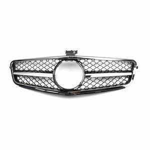 Fabricant de gros <span class=keywords><strong>calandre</strong></span> avant pour Mercedes Benz <span class=keywords><strong>Classe</strong></span> <span class=keywords><strong>C</strong></span> W204 <span class=keywords><strong>AMG</strong></span> 2008-2014 <span class=keywords><strong>calandre</strong></span> de pare-chocs - Product Image 3