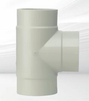 Té en PPH à souder bout à bout, haute pression, surface lisse, sur mesure, pour le traitement de l'eau et les stations d'épuration