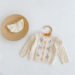 Nuovo Designer di alta qualità in cotone 100% neonate bambine vestiti per bambini vestiti ricamati cappotto tutto in maglia cardigan - Product Image 3