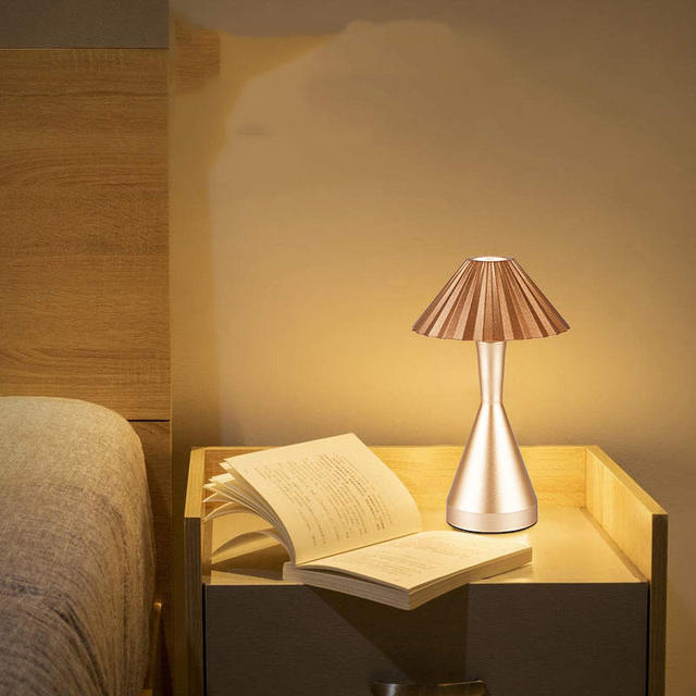 Portable 5V Rechargeable LED Table Lamp Nordic & Minimalist Design Cordless Touch Bar with Cheaper Brass for Reading in Room