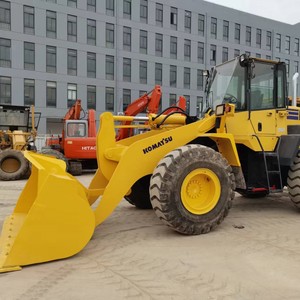 Cargadora Komatsu WA320 Usada, en Estado Original, Pocas Horas de Uso, Sin Reacondicionamiento, Potente y Confiable, Rentable, Lista para Inspección - Product Image 4