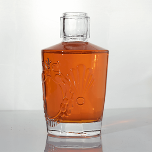 Botellas <span class=keywords><strong>de</strong></span> vidrio al mejor <span class=keywords><strong>precio</strong></span> Botella <span class=keywords><strong>de</strong></span> licor con patrones <span class=keywords><strong>de</strong></span> alivio exquisitos <span class=keywords><strong>Tequila</strong></span> Whisky Brandy Vodka RUM JIN 500ml - Product Image 3