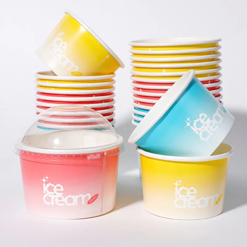 Tazza di gelato in carta con Logo personalizzato con coperchi 4/5oz tazze di Yogurt da Dessert con cucchiaio Packaging personalizzato per uso alimentare/artigianale