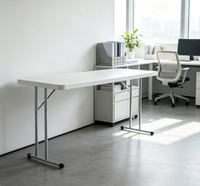 Table pliante en plastique pour formation et réunions, avec structure métallique, portable et pliable, pour séminaires, design moderne et minimaliste, mobilier d'extérieur