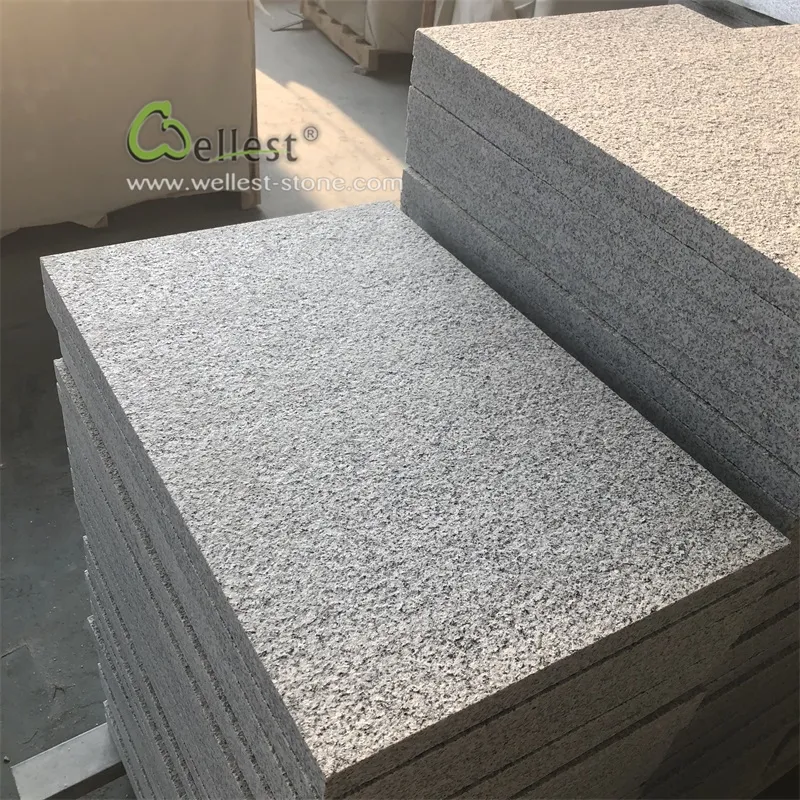 Piedra de granito de China G603, azulejo de pavimentación de suelo al aire libre, gris claro, flameado
