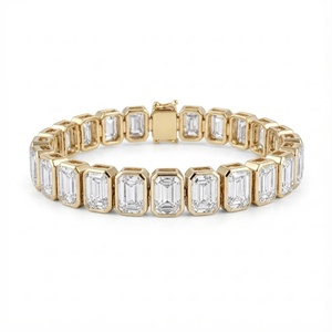 Pulsera de Diamantes Symphony con Bisel de Esmeralda - Oro de 9k, 14k, 18k - Product Image 4