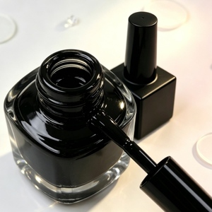 Bottiglie in Plastica HDPE Opache Nere Impermeabili alla Luce <span class=keywords><strong>per</strong></span> Confezionamento di Smalto <span class=keywords><strong>per</strong></span> Unghie - Product Image 6