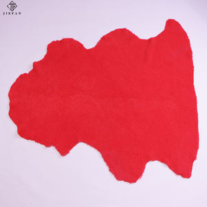 Мягкая и пушистая шкура из овчины для теплых и уютных тапочек премиум-класса из меха животных - Product Image 2