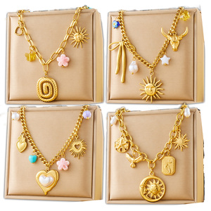 マルチチャーム ハート 18金メッキ チェーン ステートメントネックレス ジュエリー レディース ステンレススチール ファッションペンダント チョーカーネックレス - Product Image 1