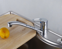 Fabriqué en Chine Usine d'appareils sanitaires Mélangeur de lavabo en laiton de haute qualité Robinet en acier inoxydable à levier unique