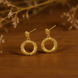 Orecchini Pendenti Vintage in Acciaio Inossidabile Traforato Scintillante alla Moda - Product Image 2