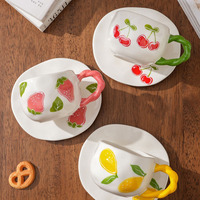 Ensemble tasse à café et soucoupe en céramique à motif de fruits créatif, élégante tasse à eau en céramique