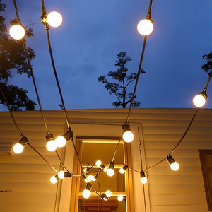Guirlande lumineuse extérieure en cuivre Hometown <span class=keywords><strong>Evolution</strong></span> 100 pieds, noire, G50, pour patio, café, fête, éclairage de Noël - Product Image 2