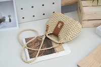 Sac à main en paille tressé fait main, sac de plage d'été, sac à bandoulière moderne et classique pour les vacances, nouveau produit tendance de l'été