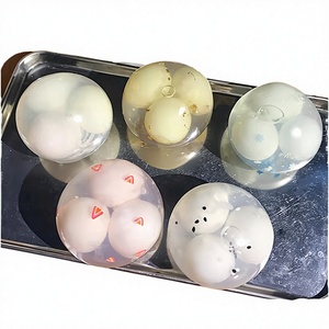 Nouveauté 2026 Grande boule de dumpling musicale à presser en TPR à rebond lent, faite à la main, avec motifs fraise, macaron, flocon de neige, sésame et effet craquelé - Product Image 2