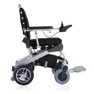 Sedia a Rotelle Elettrica E-throne, Design Innovativo, Facile da Piegare e Aprire, Ultra Leggera, Portatile e Pieghevole, Approvata CE - Product Image 4