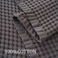 Vente en gros Couverture tissée gaufrée ultra douce Couvertures d'été respirantes légères pour dormeur chaud Gris