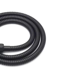Tuyau de <span class=keywords><strong>douche</strong></span> Yowin en acier inoxydable <span class=keywords><strong>noir</strong></span> de haute qualité, longueur 1,5 m, durable, antirouille, tuyau de remplacement pour salle de bain - Product Image 4