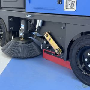 Spazzatrice Elettrica Compatta e Potente con Certificazione CE EPA per Parcheggi e Corridoi Commerciali - Product Image 5