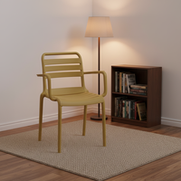 Chaise de salle à manger nordique simple du fabricant, en plastique avec accoudoirs, multicolore, antidérapante, adaptée à l'intérieur et à l'extérieur