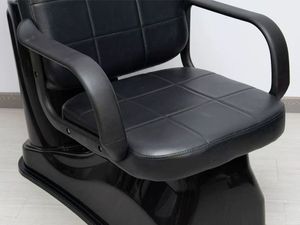 Fauteuil de lavage QUMENG au design moderne avec cadre en acier inoxydable et cuir synthétique écologique, doté de fonctions de massage pour la beauté - Product Image 4