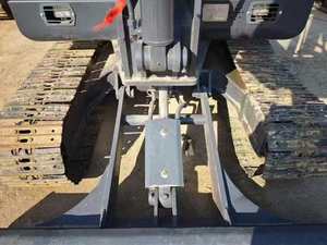 SUNWARD SWE60 <b>Mini</b> Excavator with 6 Ton Capacity Crawler-type Engine Gearbox Pump & Bearing-Original Core Components for Sale - Product Image 5