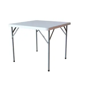 โต๊ะพับพลาสติกทรงสี่เหลี่ยมปิคนิคกลางแจ้งแบบพกพาขนาด 34 นิ้วสีขาวสําหรับการตั้งแคมป์