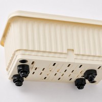 Jardinière rectangulaire surélevée en plastique PP blanc et vert avec panneau à grille moderne et trous de drainage pour la maison