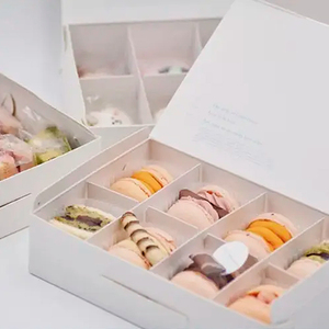 Zeecan branded design desserts packaging fsc gift set insert storage macarons paper box clear