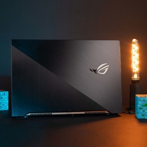 Ordinateur portable double écran For Player Country Ice Blade Game 2 3Plus, processeur Core i7-10875H, carte graphique RTX 2080, taux de rafraîchissement élevé 300Hz pour une expérience de jeu fluide - Product Image 4