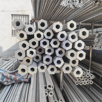 Tuyaux sans soudure en forme de triangle ST52 pour arbre de transmission 53. Tubes en acier hexagonaux ovales tréfilés à froid 4x3,8 mm pour équipement agricole
