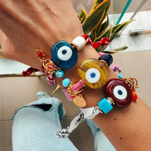 Nuevo Estilo, Pulsera de Cuentas de Alta Gama Marca HR con Múltiples Colgantes, Borla de Tela, Estilo Retro Exagerado, Unisex, para Uso Diario - Product Image 6