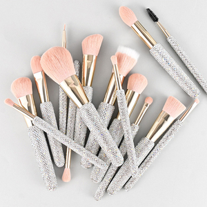 Ensemble de pinceaux de <span class=keywords><strong>maquillage</strong></span> scintillants avec <span class=keywords><strong>strass</strong></span>, 15 pièces, ensemble de pinceaux de <span class=keywords><strong>maquillage</strong></span> rose diamant, logo personnalisé - Product Image 6